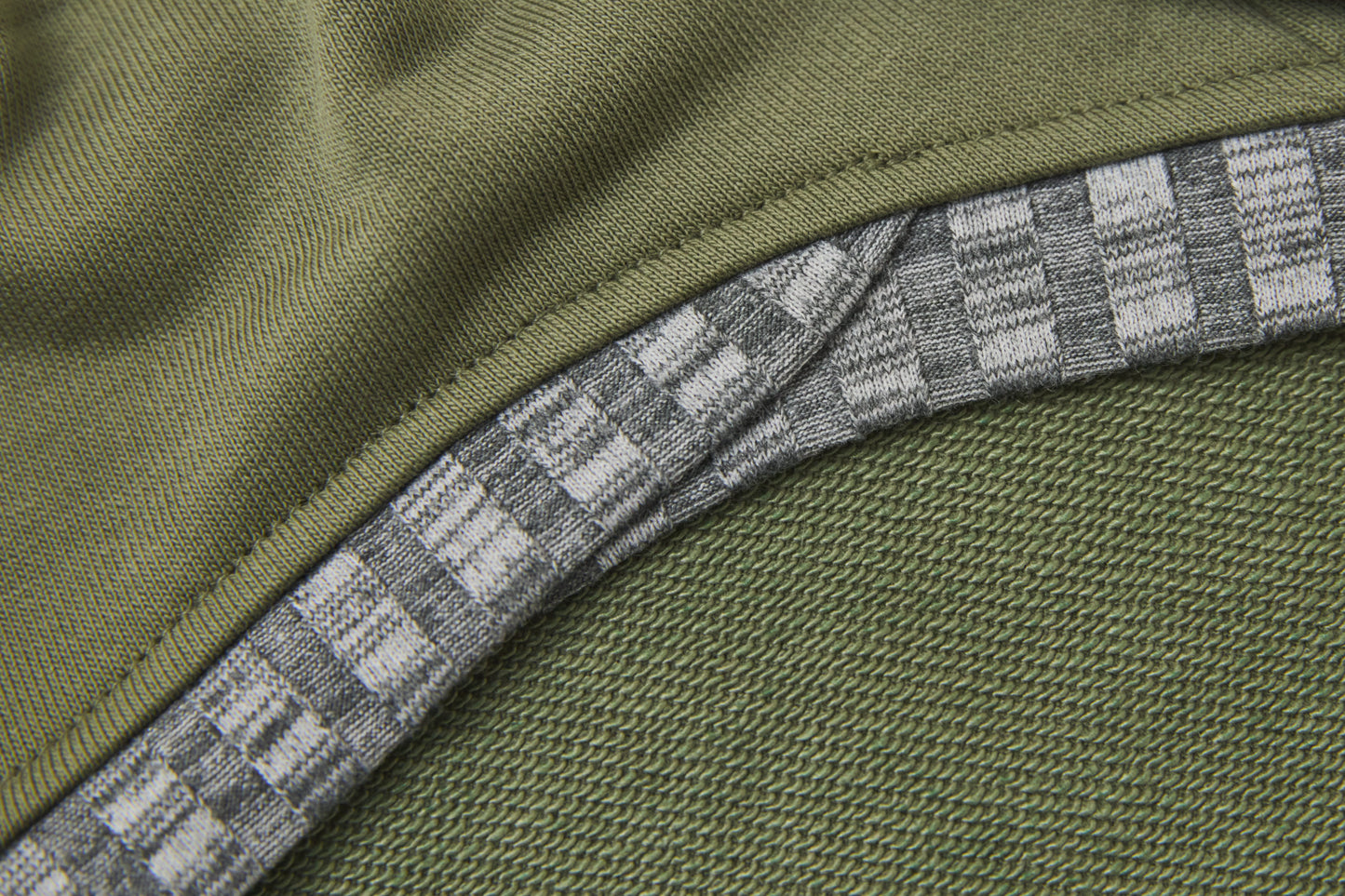 Ribbed Border Sweater -Olive