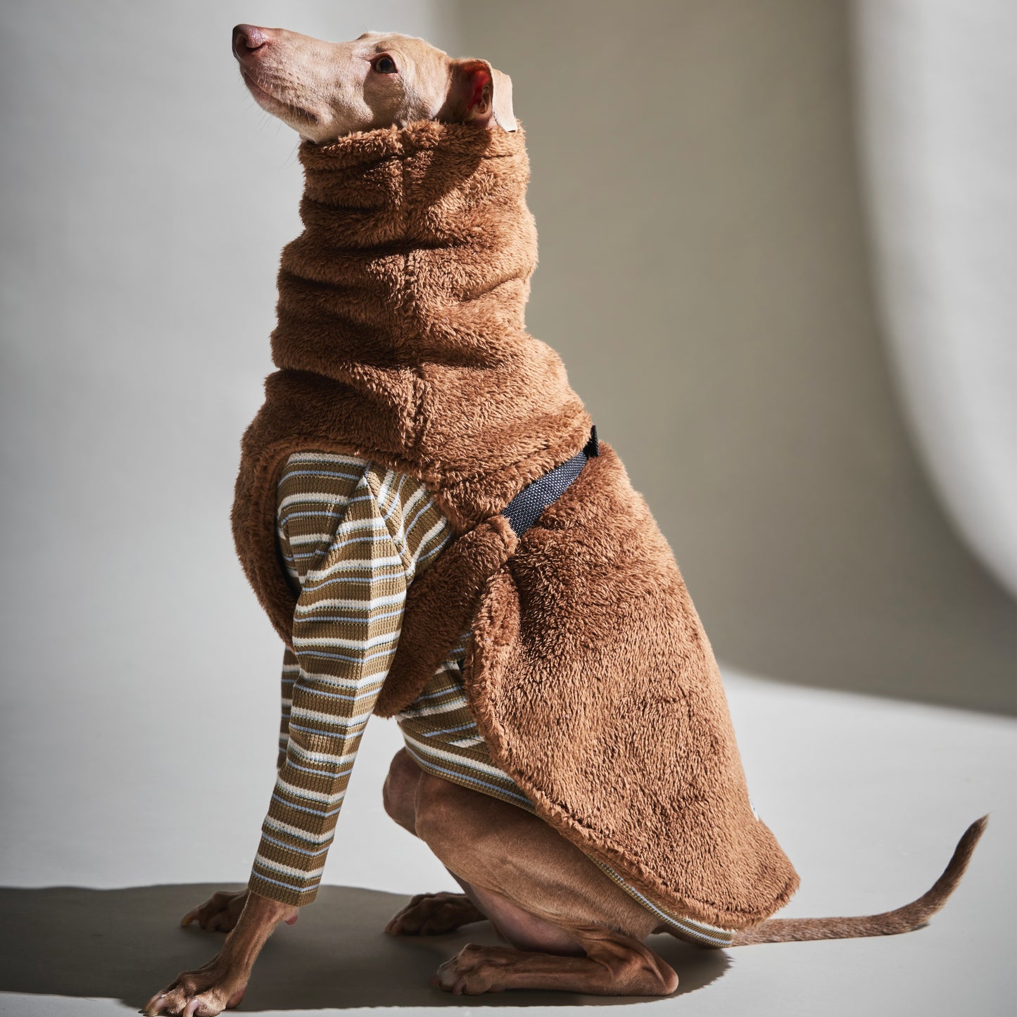 Shaggy Boa Vest -KUMA-