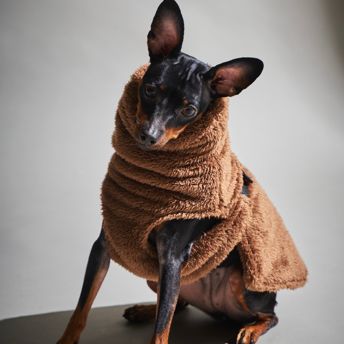 Shaggy Boa Vest -KUMA-