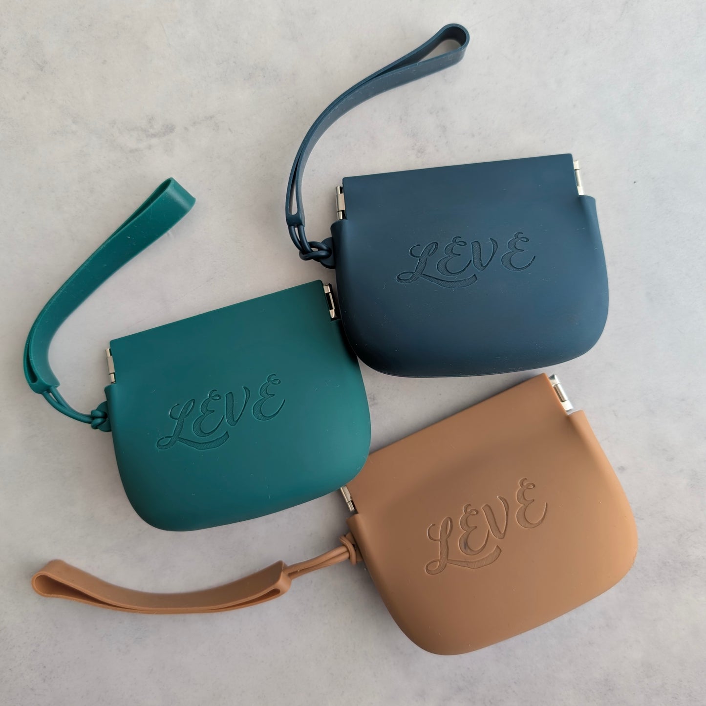 Silicon Treats Pouch